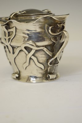 Lot Edward VII silver tea caddy in the manner of Oliver Baker