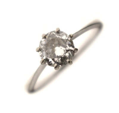 Lot 7 - 18ct white metal and Plat old cut solitaire diamond ring, 1ct approx