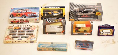 Lot 500 - Mixed collection of diecast and other models