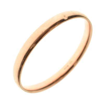Lot 142 - 9ct rose gold hollow armlet or bangle