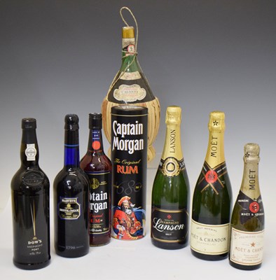 Lot 843 - A quantity of spirits and sparkling wine etc
