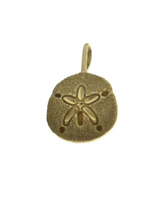 Lot 106 - Yellow metal pendant
