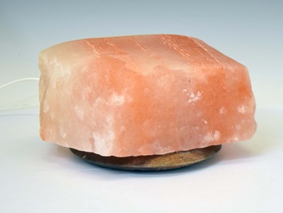 Lot 457 - 20th century Himalayan pink salt rock lamp