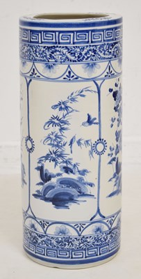 Lot 463 - 20th century Japanese blue and white porcelain stick stand