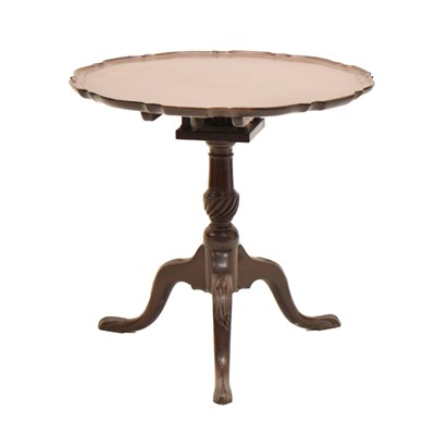 Lot 570 - 19th century mahogany snap top table