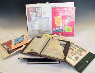 Lot 116 - Stamps - Quantity of world stamps in albums and loose