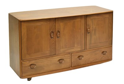 Lot 508 - Ercol Windsor model 429 light elm sideboard