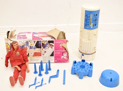 Lot 300 - The Six Million Dollar Man 'Bionic Transport and Repair Station'