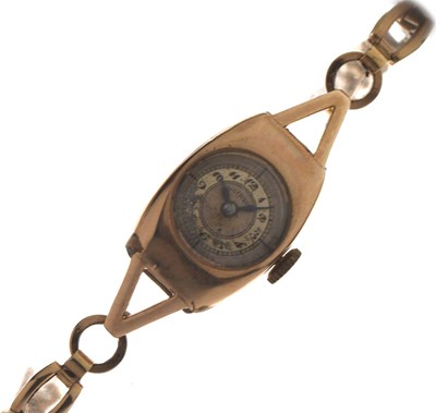 Lot 69 - Ingersoll - Lady's pre-World War Two 9ct gold bracelet watch