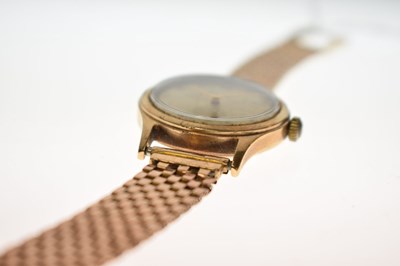 Lot Baume - 1950s 9ct gold cased bracelet watch