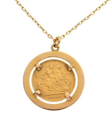 Lot 113 - Edward VII 1908 half sovereign, mount and chain