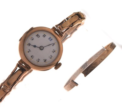 Lot 73 - Lady's 1920s 9ct bracelet watch