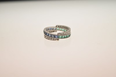 Lot Art Deco diamond, sapphire and emerald 'day and night' eternity ring