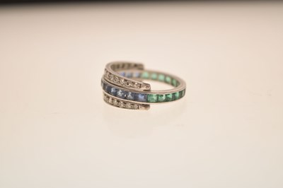 Lot Art Deco diamond, sapphire and emerald 'day and night' eternity ring