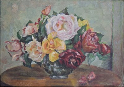 Lot 452 - Phyllis Jones, (fl. mid 20th century) - Oil on board - Still life with roses