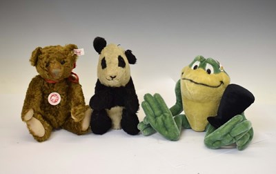 Lot 321 - Steiff - Limited edition 'Michigan J. Frog'