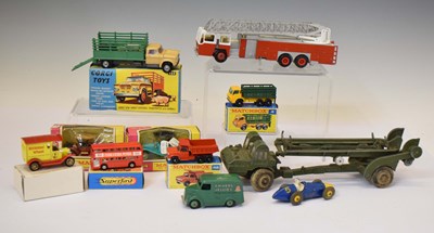 Lot 322 - Mixed collection of diecast model vehicles