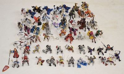 Lot 308 - Large collection of modern plastic knights on horseback