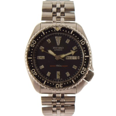 Lot 56 - Seiko - 'Slim Turtle' stainless steel bracelet watch, ref. 6309-729A