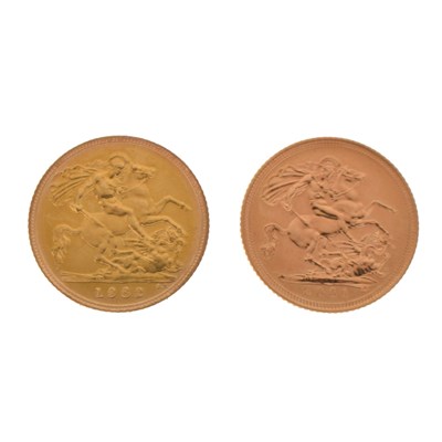Lot 135 - Two Elizabeth II gold half sovereigns, 1982 and 2001