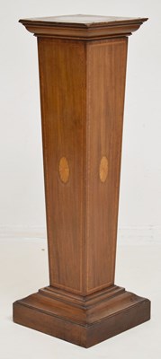 Lot 547 - Edwardian inlaid mahogany tampered pedestal