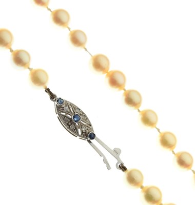 Lot 54 - Uniform row of cultured pearls