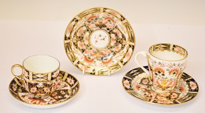Lot 399 - Small group of Derby 'Imari' porcelain