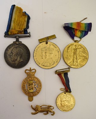 Lot 351 - British First World War medal pair