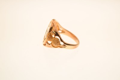 Lot 41 - 9ct gold signet ring depicting lion rampant