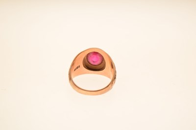 Lot 16 - American yellow metal college ring for Brownsville High School 1962