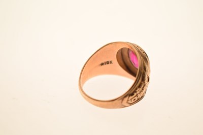 Lot 16 - American yellow metal college ring for Brownsville High School 1962