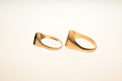 Lot 30 - Two black onyx 9ct gold signet rings