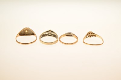 Lot 23 - Four 9ct gold dress rings (a/f)