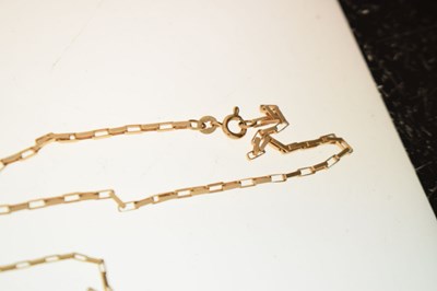 Lot 89 - Three 9ct gold brick link necklaces