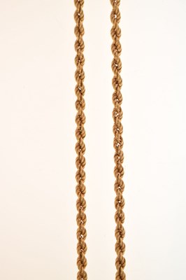 Lot 93 - 9ct gold rope link necklace