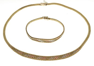 Lot 59 - 9ct three-colour collar and bracelet