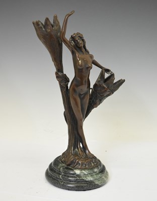 Lot 280 - Art Nouveau style bronzed sculpture