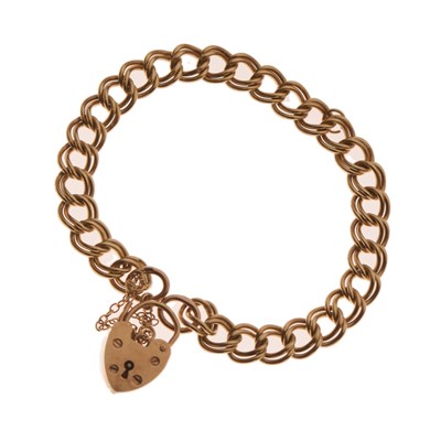 Lot 101 - 9ct gold double curb link bracelet