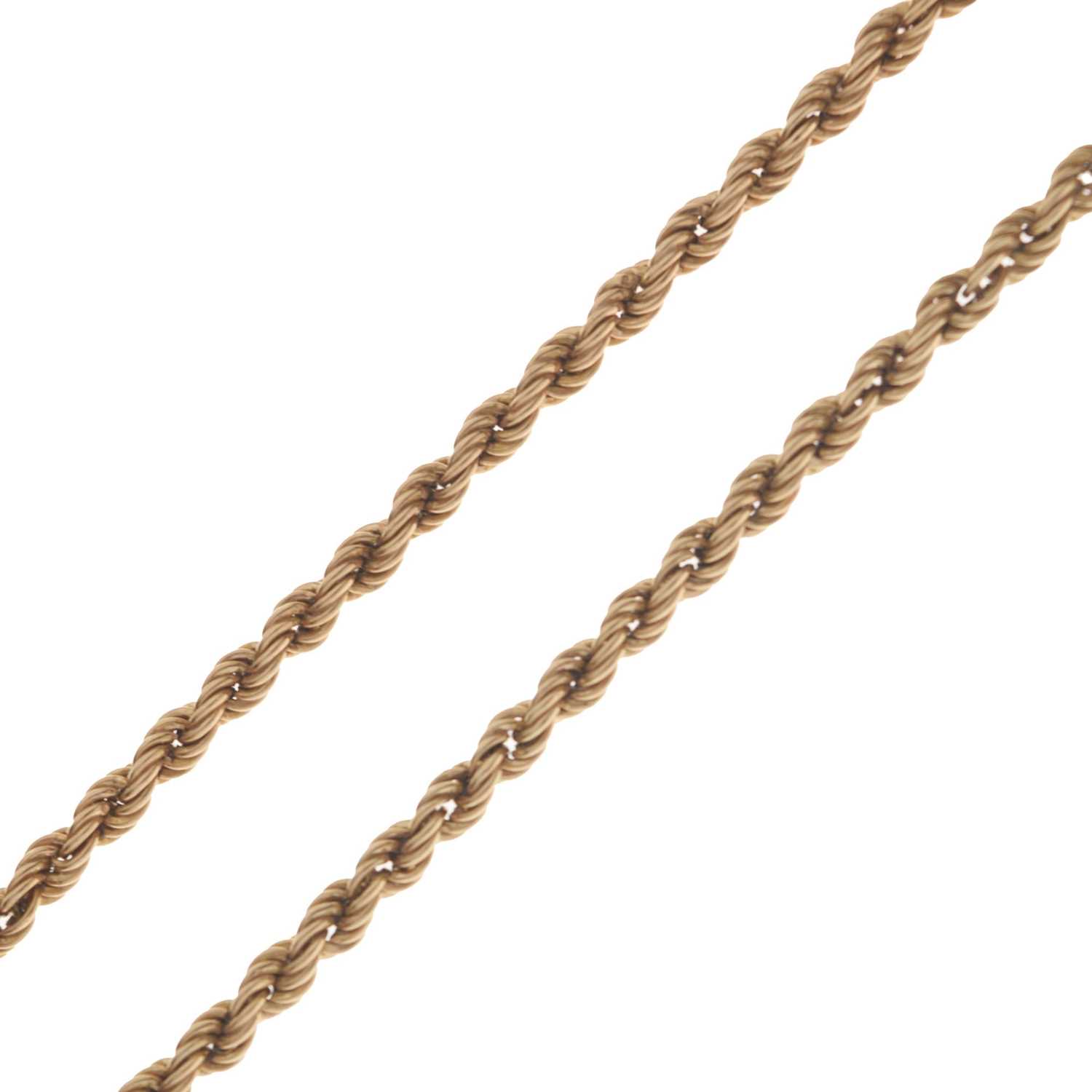 Lot 82 - 9ct gold rope link chain