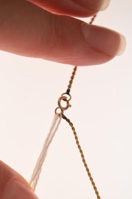 Lot 73 - 9ct gold shell cameo pendant