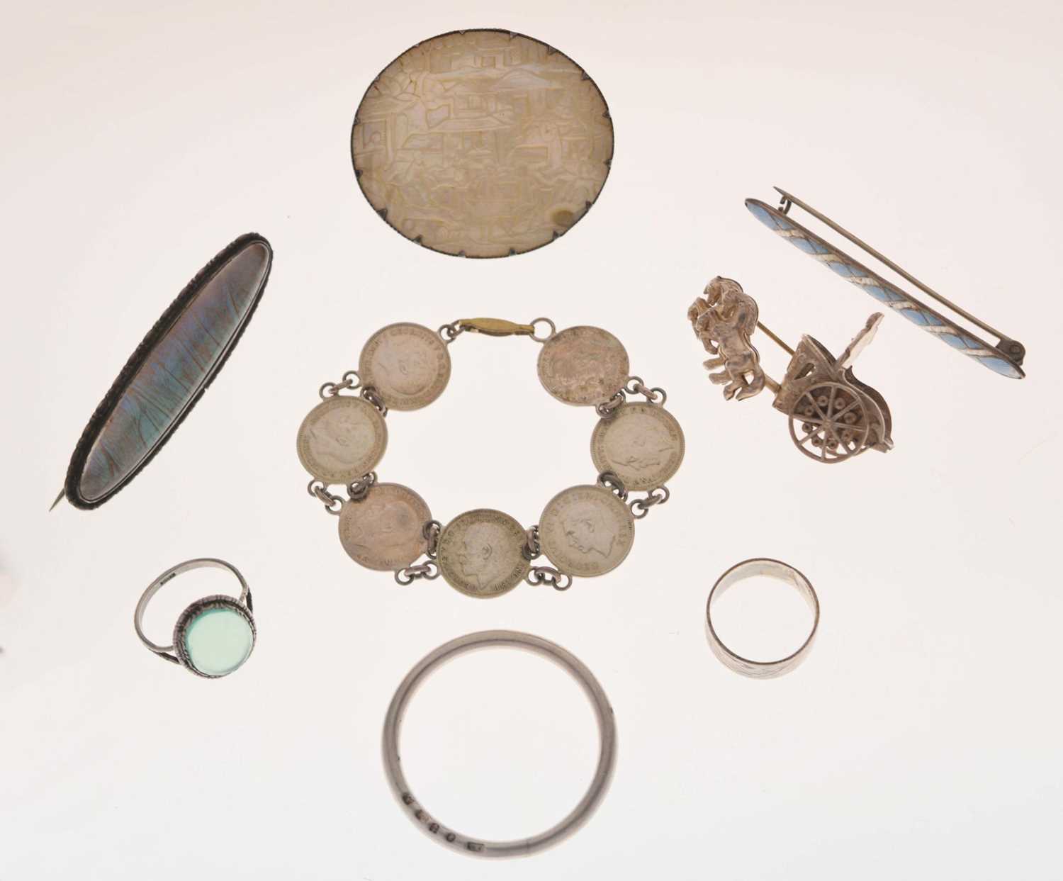 Lot 28 - Assorted silver jewellery, etc