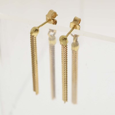 Lot 132 - Pair of yellow metal tassel earrings