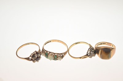 Lot 26 - Four 9ct gold gem set rings