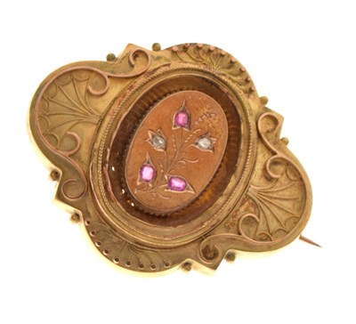 Lot 84 - Victorian brooch