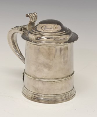 Lot 160 - George I Britannia standard silver lidded tankard