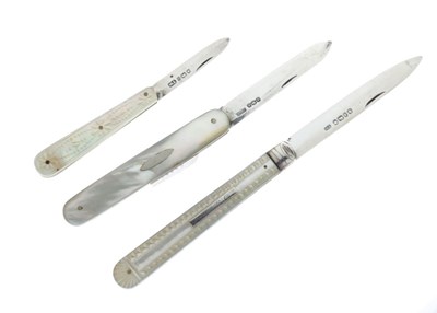 Lot 197 - Two Victorian silver fruit knives together with a later George V example