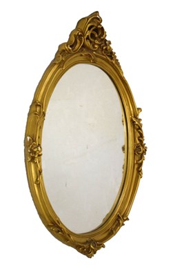 Lot 652 - Oval gilt mirror