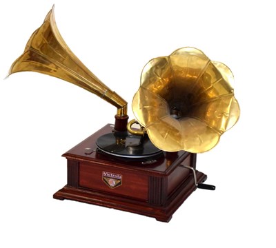 Lot 734 - Twin horn 'Victrola' gramophone, complete with handle