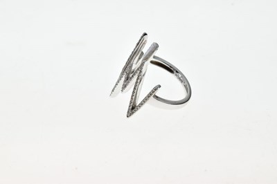 Lot 42 - ESSY - Diamond set 'Heartbeat' ring