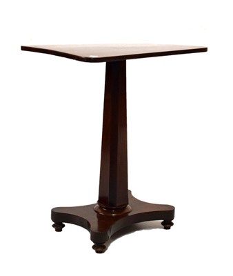 Lot 711 - Victorian rectangular-top mahogany pillar table